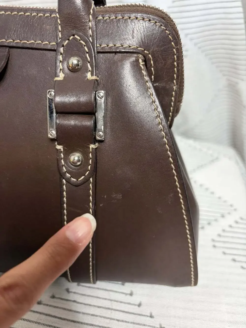 Dooney & Bourke very htf